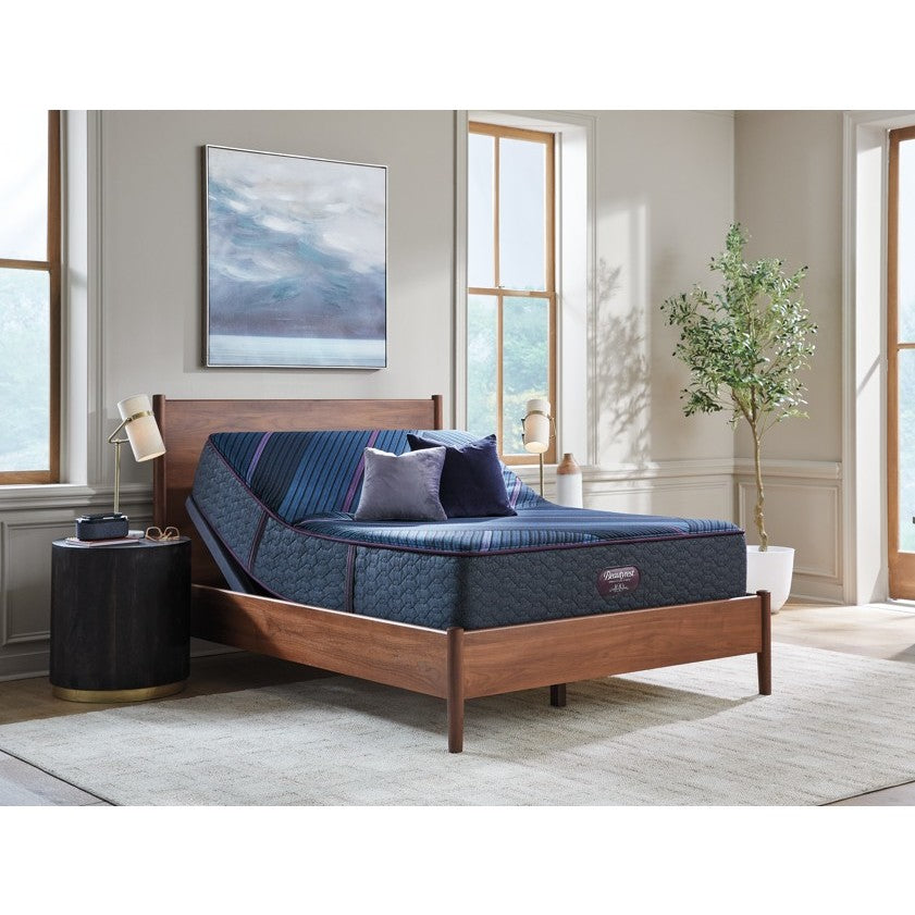 Beautyrest World Class Level 3 Hybrid Medium